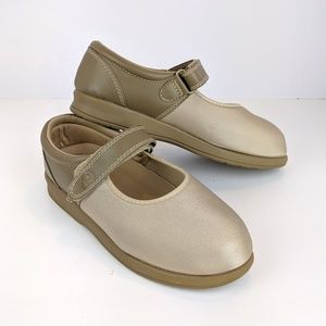 Dr Zen Jenny Zennon Taupe Comfort Shoe 8.5W